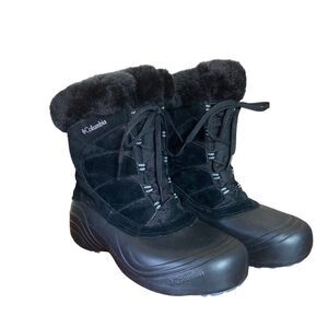 Columbia Boots Woman’s Size 9
